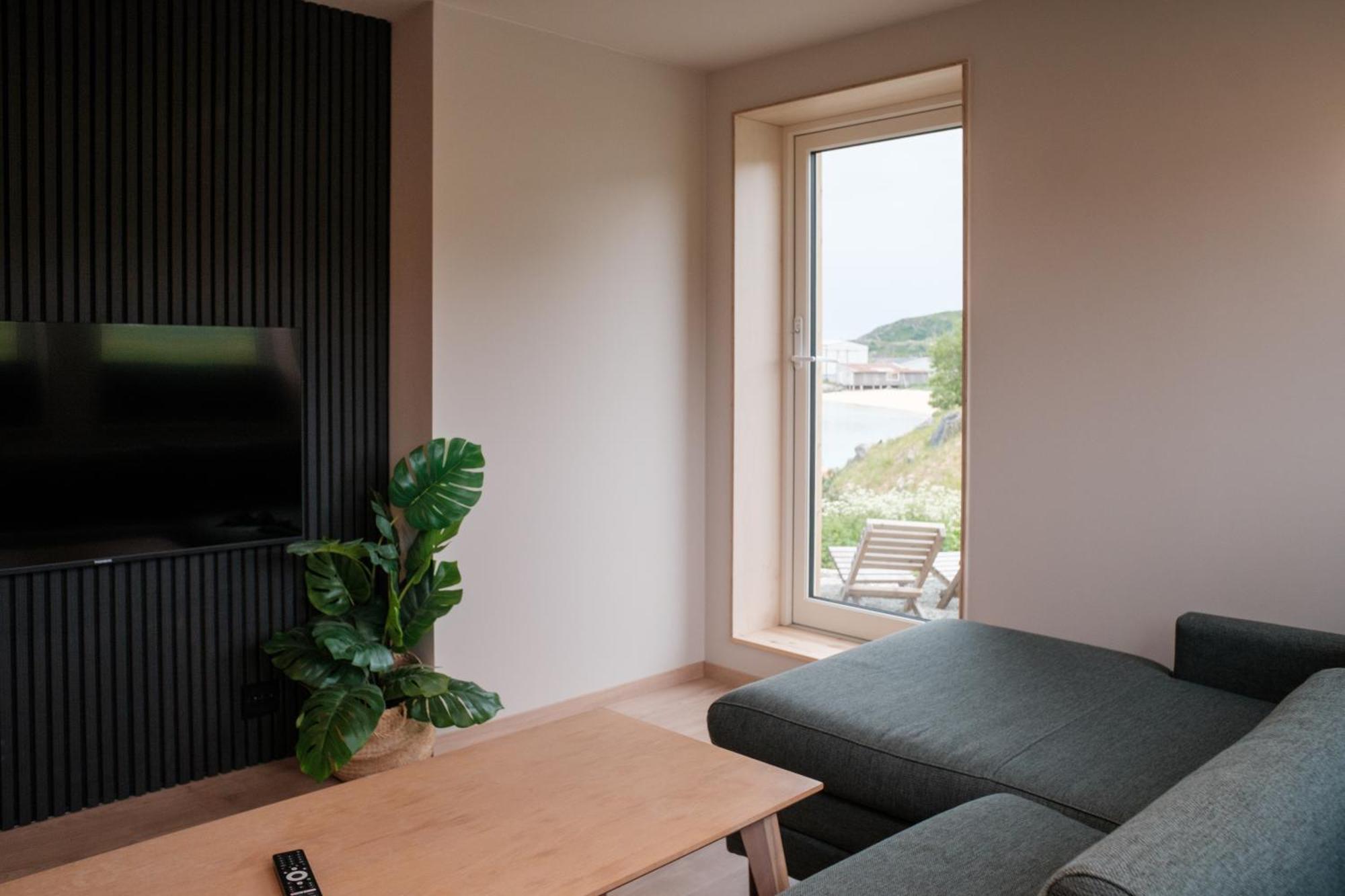 Sommaroya Beach Apartment Tromsø Buitenkant foto